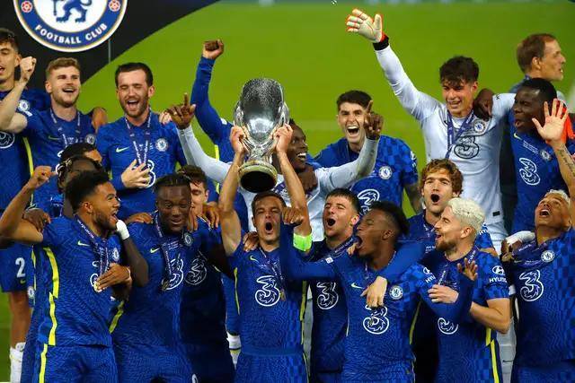 拉塞尔26分詹姆斯19+11+8 湖人胜雷霆再回第九