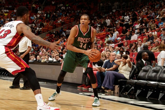 范子铭12分首钢送江苏9连败 陈盈骏8分8篮板